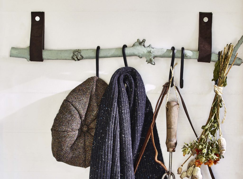 How to Create natural garden hooks