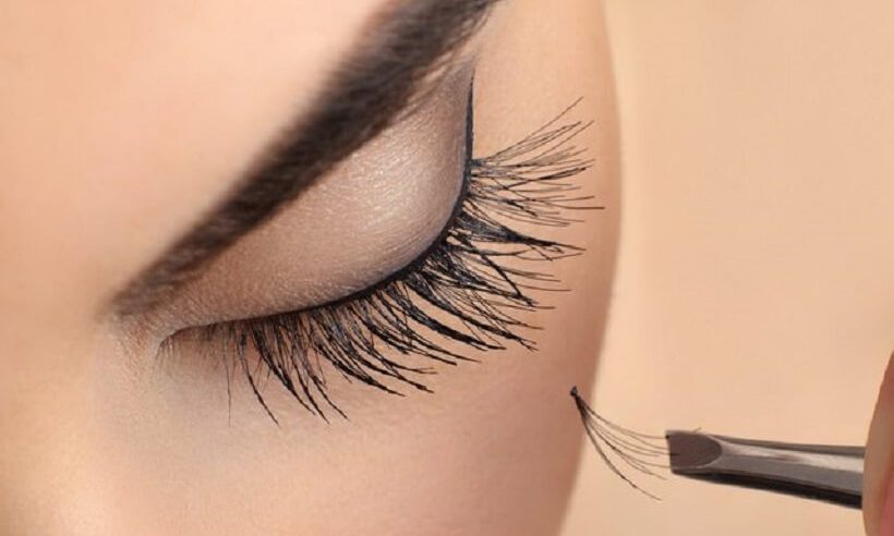 how to apply individual lashes