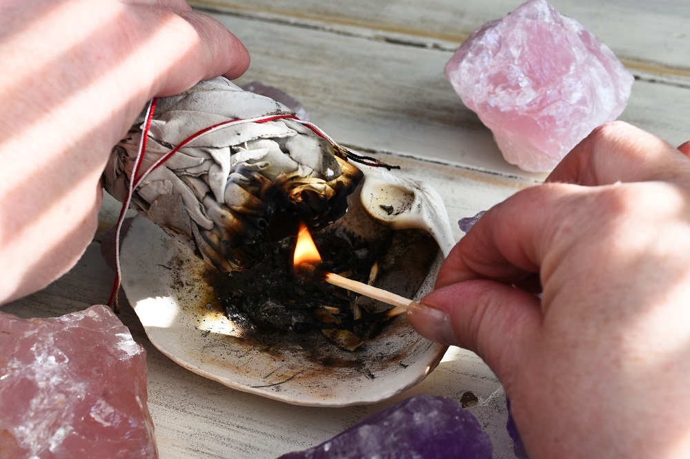 new moon smudging