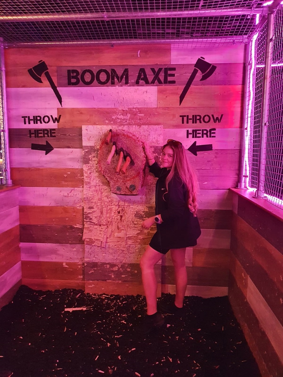 Boom: Battle Bar axe throwing