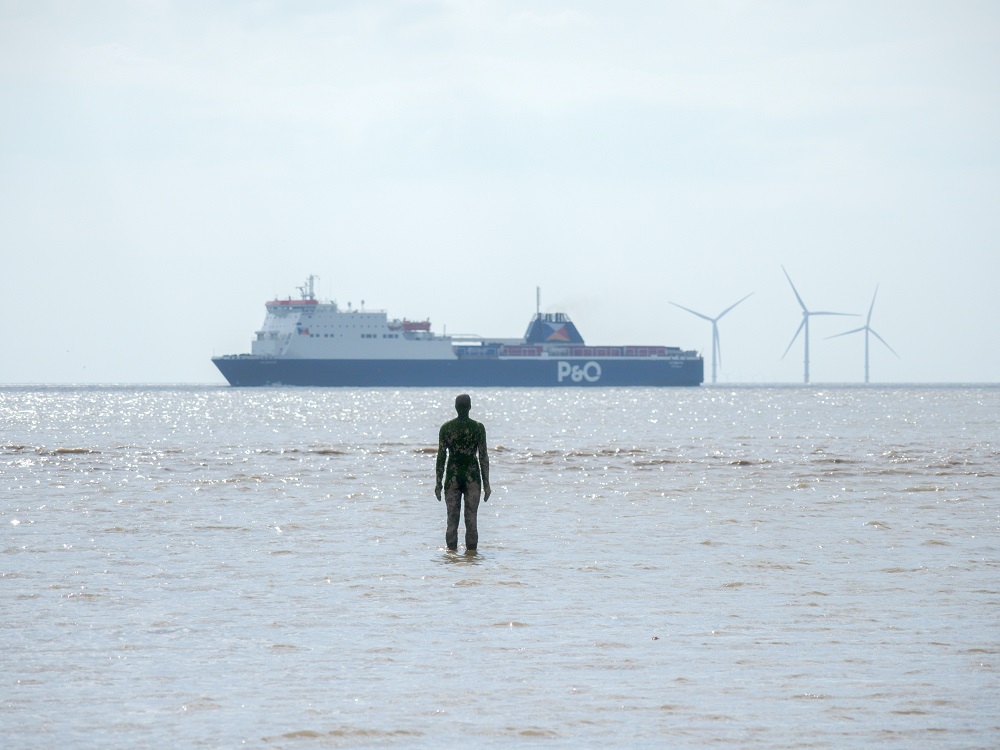 crosby beach days out in liverpool with kids 