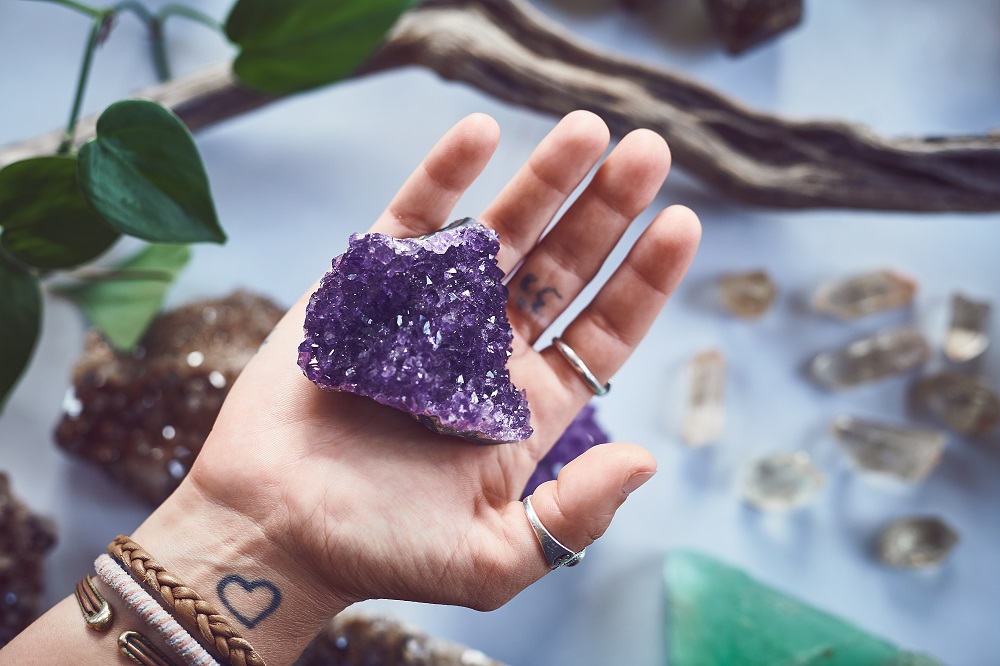 Amethyst crystals for grounding and protection 