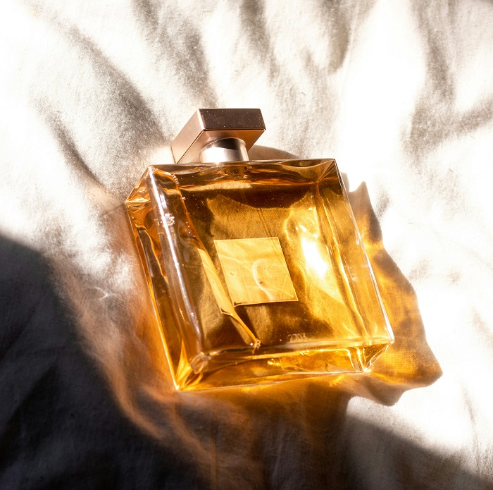 How to make perfume last longer