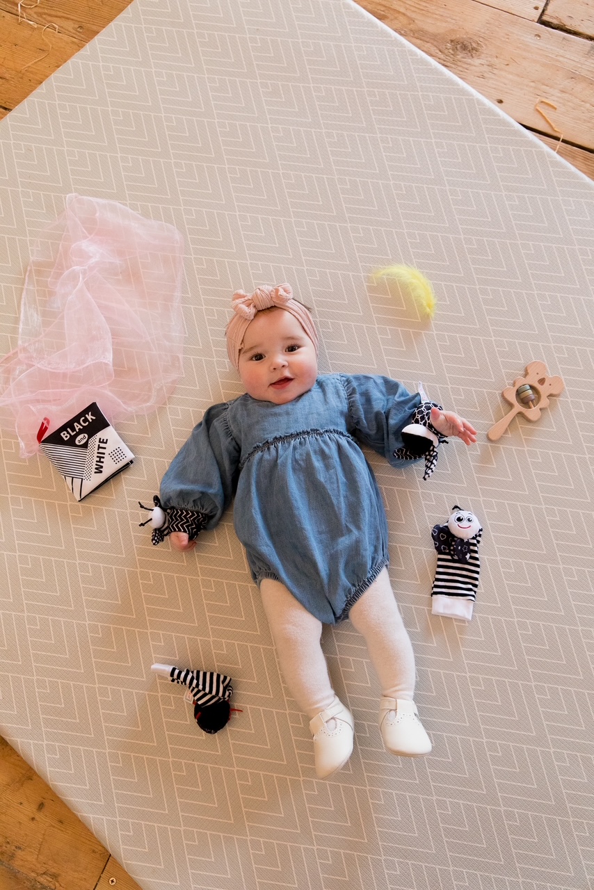 Toys for 0-6 month olds
