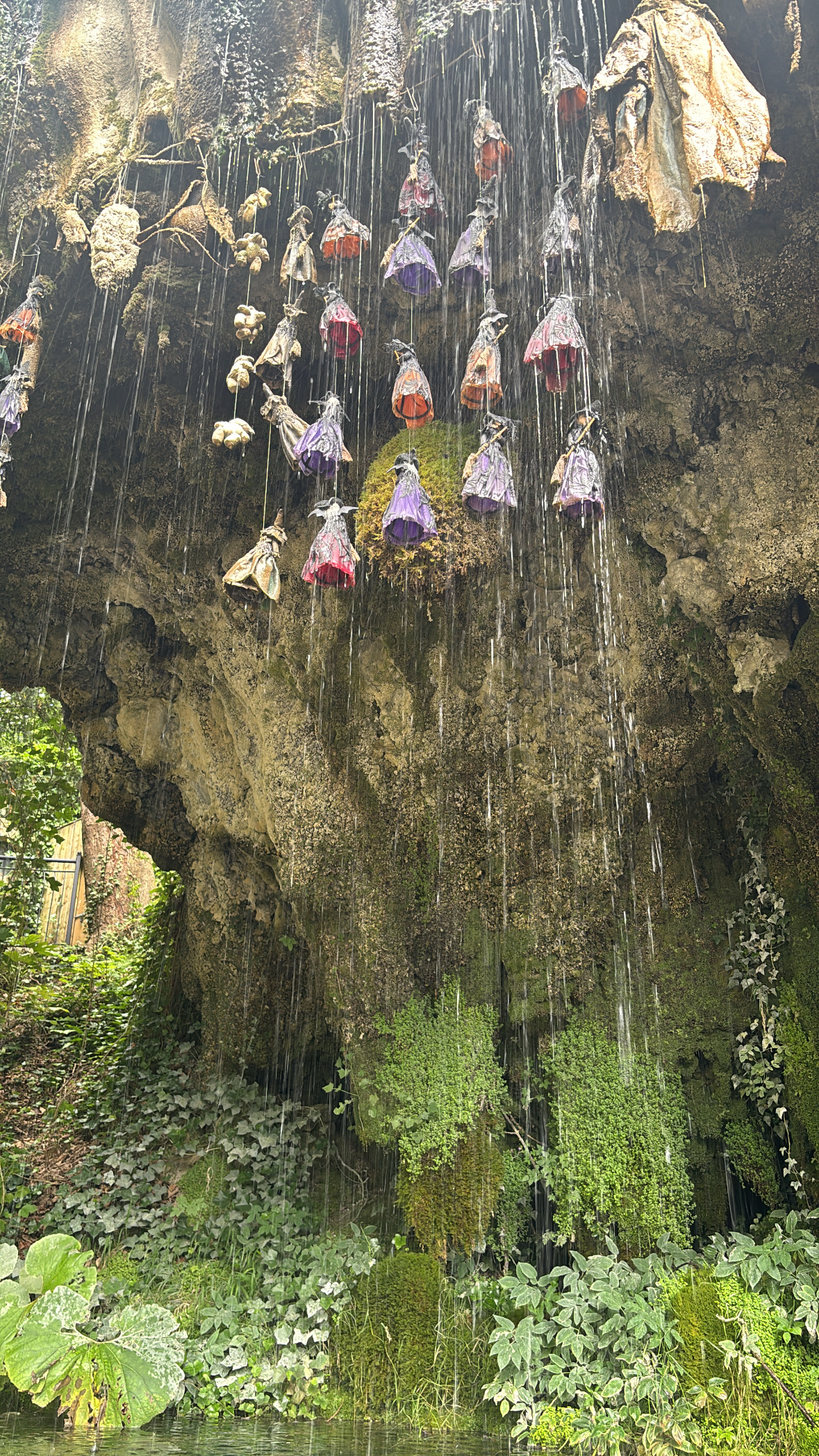 Mother shiptons Petrifying well