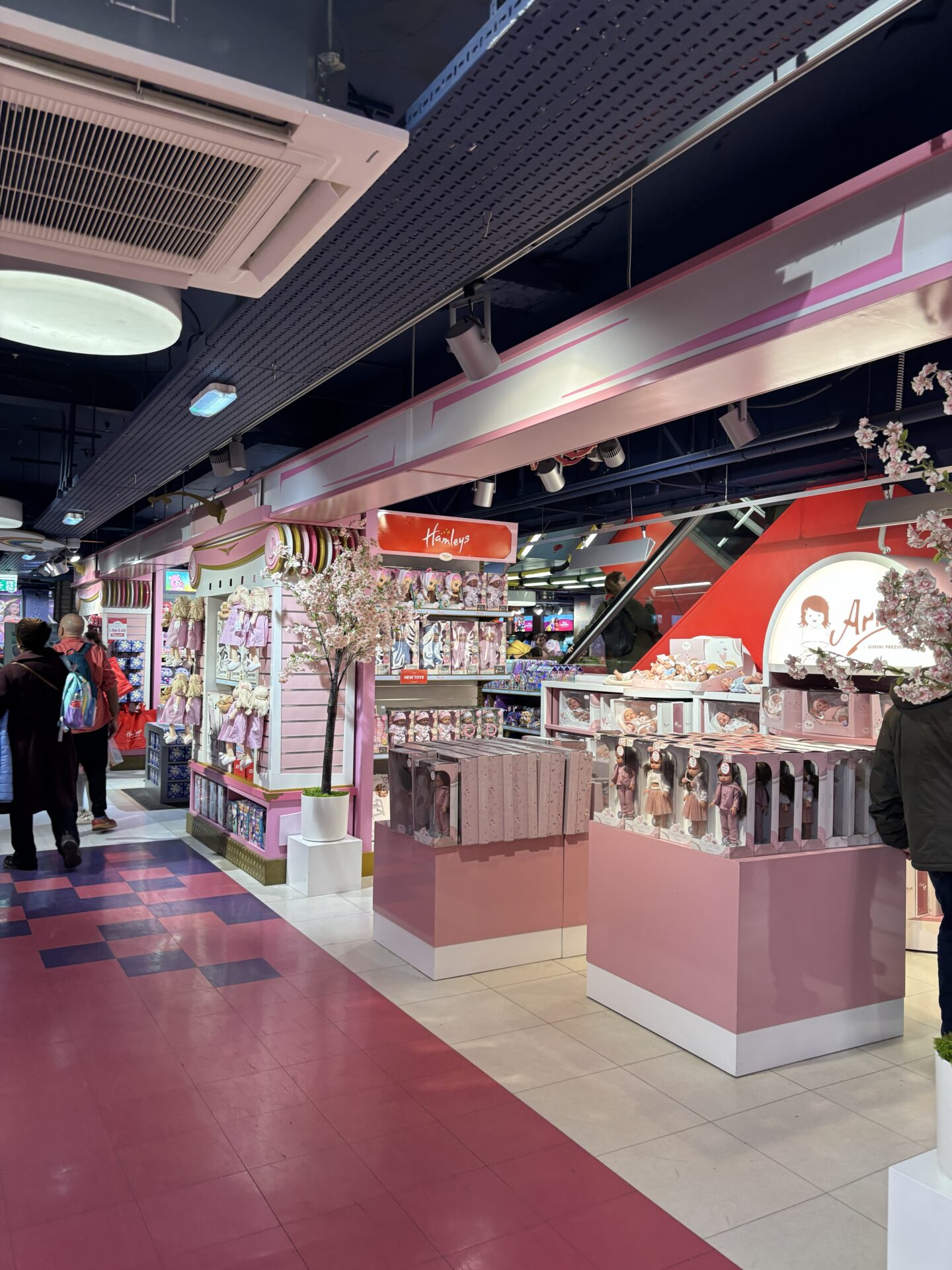 Hamleys London Interior