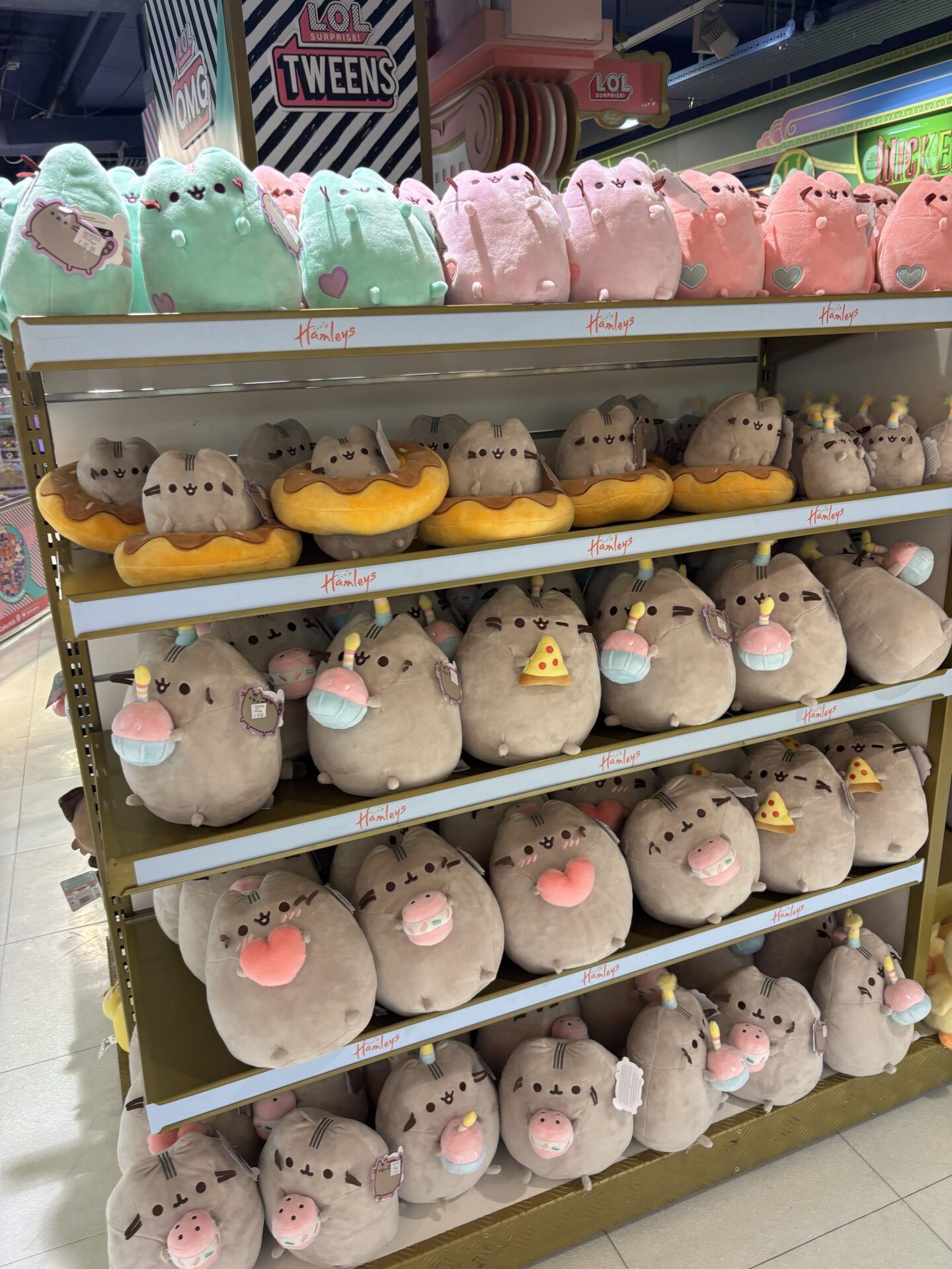 Hamleys London Squishmallows