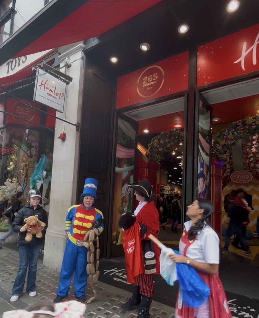 Hamleys London show